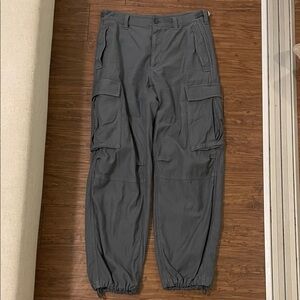 Gray aritzia cargo pants